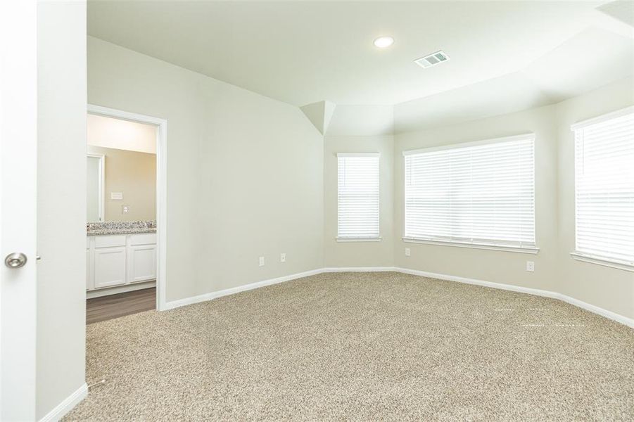 Photos are a representation of the floor plan. Options and interior selections will vary.