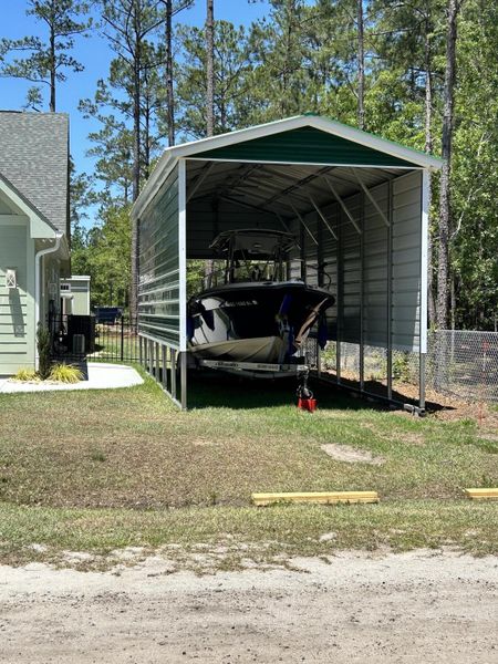 Exterior details and patio area of a home in , Walterboro (Image 30).