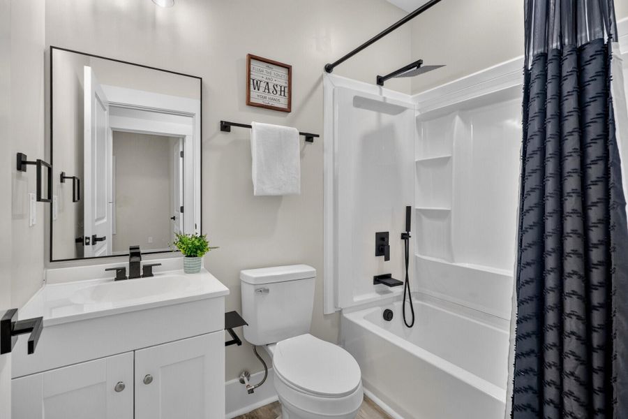 Furnished interior view inside a new home in , Kingstree (Image 11).