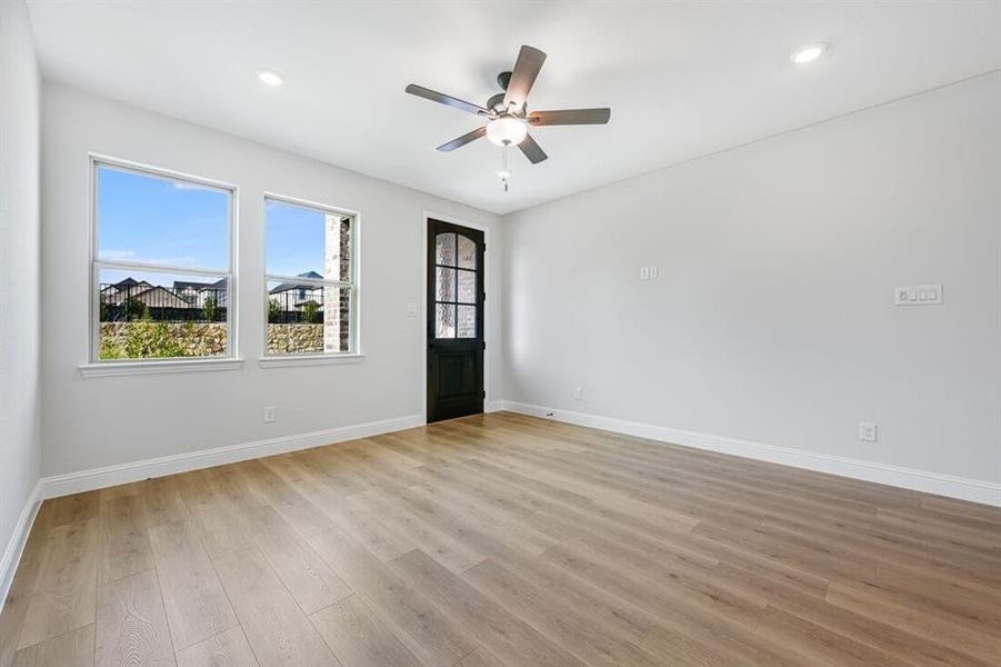 1117 Wheatgrass Mews ~ Ready Now 1117 Wheatgrass Mews ~ Ready Now