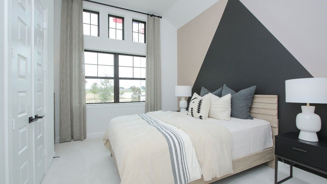 Representative furnished interior of a home built from the Willow by DRB Homes in Brookewater, Rosenberg (Image 16).