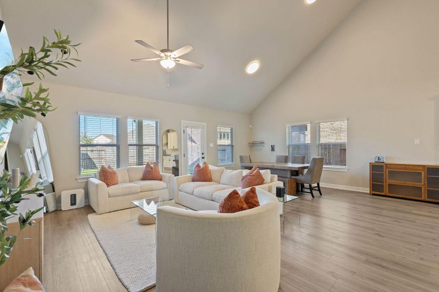 Furnished interior view inside a new home in Pine Lake Cove - Classic Series, Montgomery (Image 7). Furnished interior view inside a new home in Pine Lake Cove - Classic Series, Montgomery (Image 7).