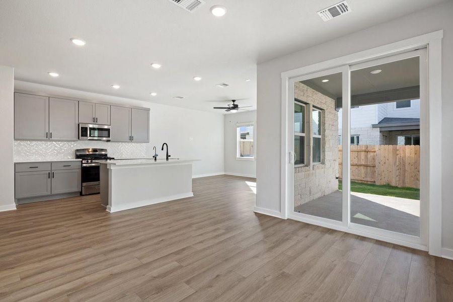 Spacious, unfurnished interior of a new home in Park Central, Georgetown (Image 25).