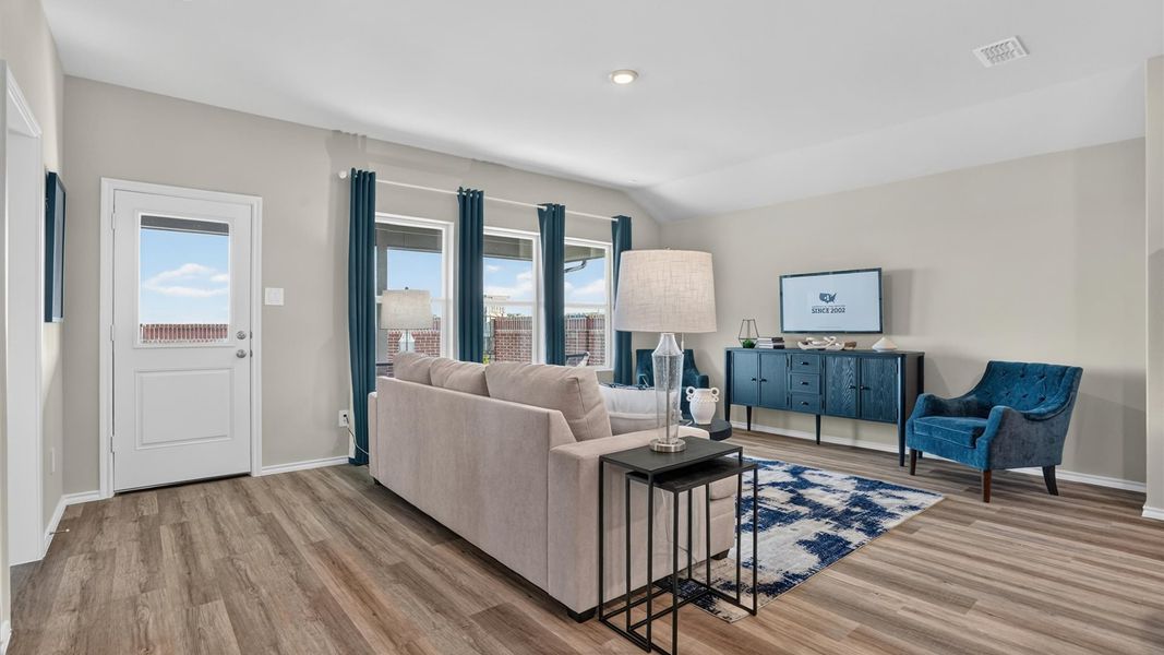 Furnished interior view inside a new home in Townes Landing, Fort Worth (Image 14). Furnished interior view inside a new home in Townes Landing, Fort Worth (Image 14).