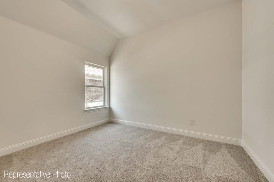 Representative unfurnished interior of a home built from the Charleston II by Grand Homes in Grand Oaks, Celina (Image 25).