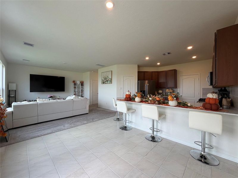 Furnished interior view inside a new home in , Katy (Image 13).