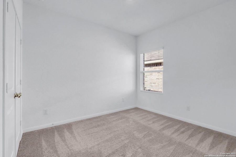 Spacious, unfurnished interior of a new home in Navarro Ranch: Classic Collection, Seguin (Image 24).