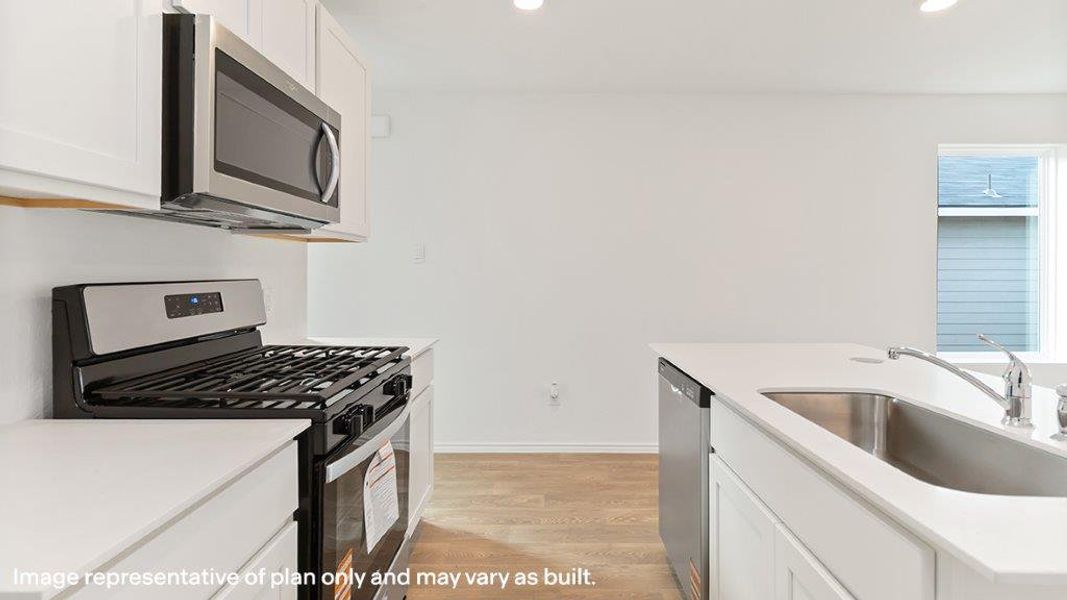 Furnished interior view inside a new home in Blue Ridge Ranch, San Antonio (Image 7).
