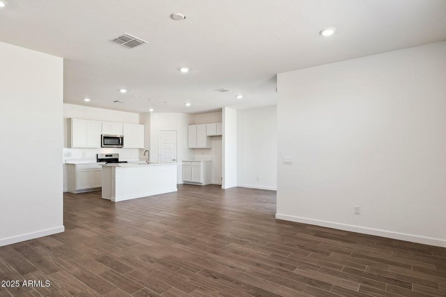 7-web-or-mls-26172-w-nancy-ln-lot-233