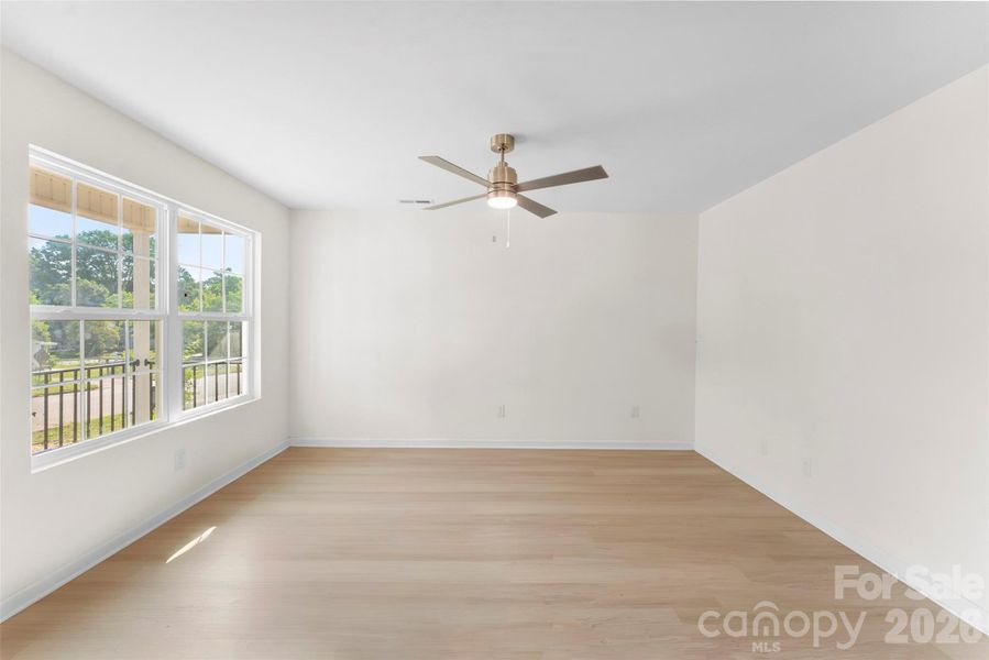 Spacious, unfurnished interior of a new home in , Rock Hill (Image 8).