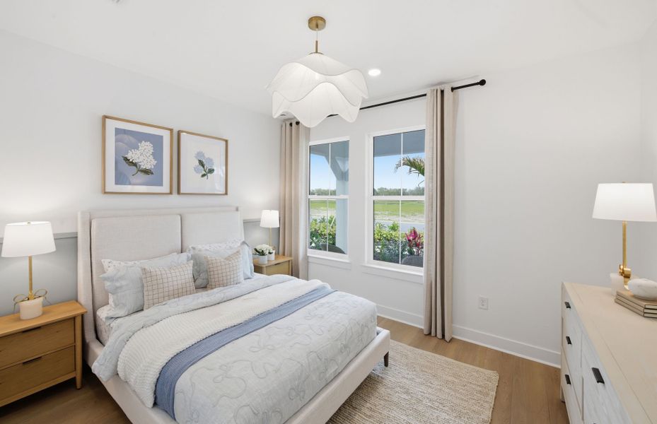 Representative furnished interior of a home built from the Easley Grande by Pulte Homes in Reagan Landing, Bradenton (Image 21).