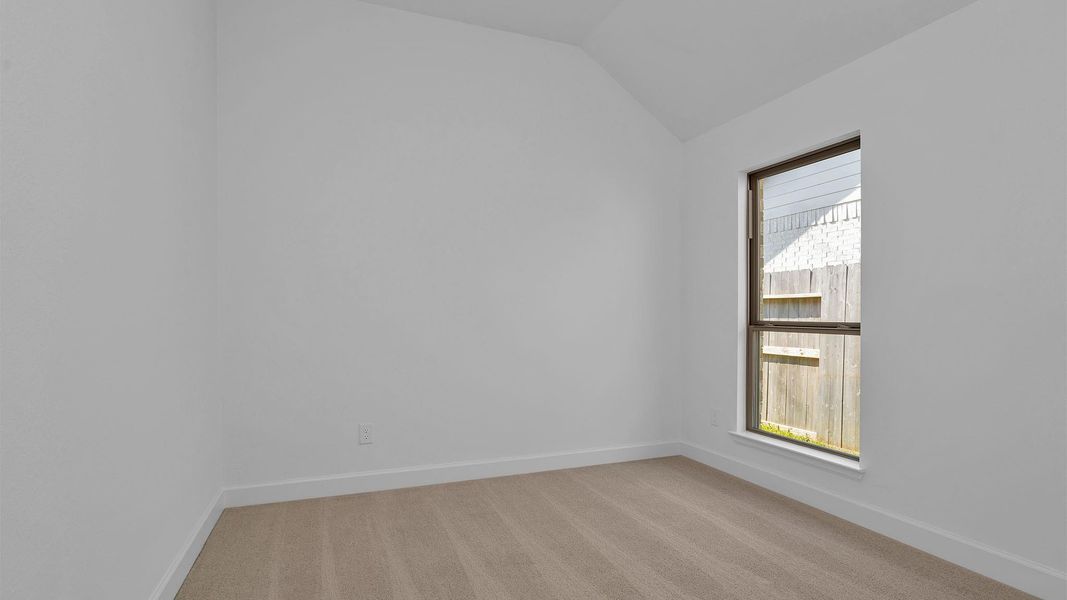 Spacious, unfurnished interior of a new home in Sienna 50', Missouri City (Image 14). Spacious, unfurnished interior of a new home in Sienna 50', Missouri City (Image 14).