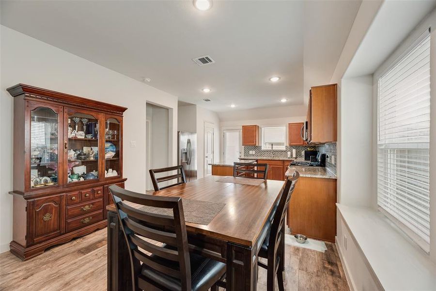 Furnished interior view inside a new home in Walden Pond, Forney (Image 14).