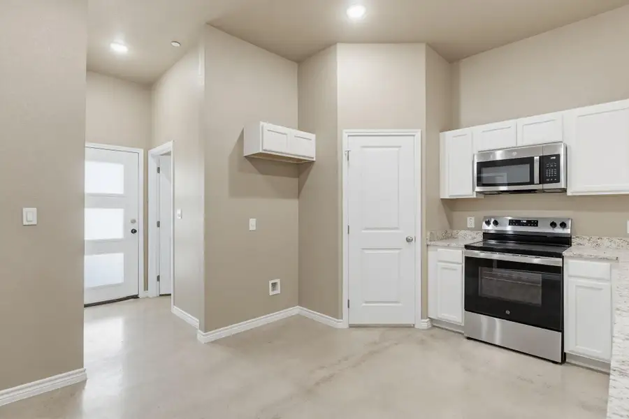 Furnished interior view inside a new home in , Copperas Cove (Image 6). Furnished interior view inside a new home in , Copperas Cove (Image 6).