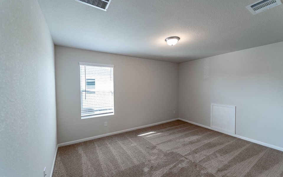 Spacious, unfurnished interior of a new home in Grande Estates, Bertram (Image 18).