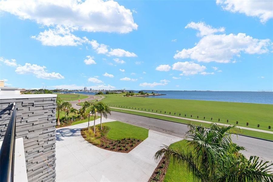 Image 70 of a home in .