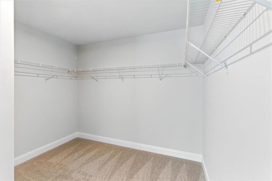 Spacious, unfurnished interior of a new home in Ford Landing, Acworth (Image 23).