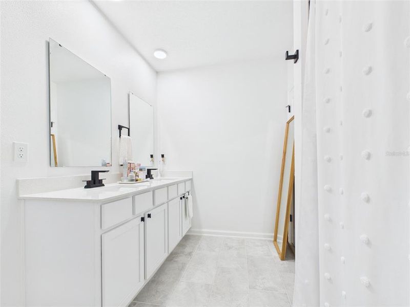Furnished interior view inside a new home in Vineland Reserve, Osteen (Image 36).