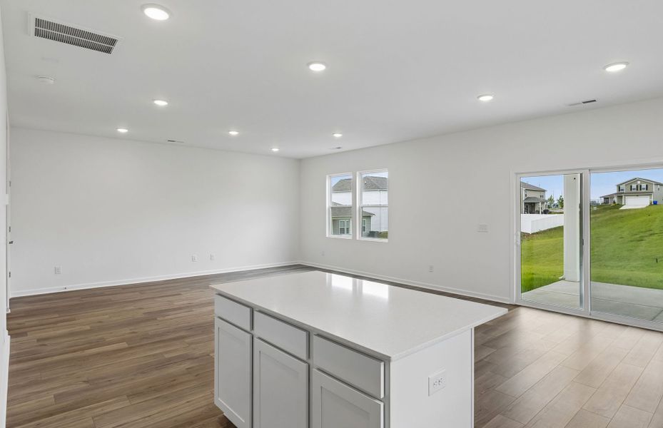 Spacious, unfurnished interior of a new home in Highlands of Carter's Station, Columbia (Image 29). Spacious, unfurnished interior of a new home in Highlands of Carter's Station, Columbia (Image 29).