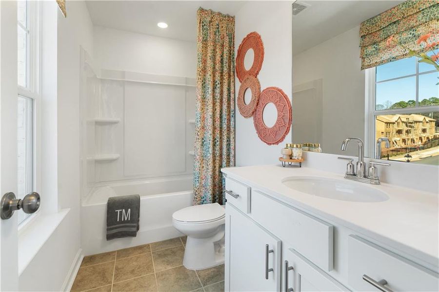 Furnished interior view inside a new home in Rosewood Farm, Lawrenceville (Image 16).