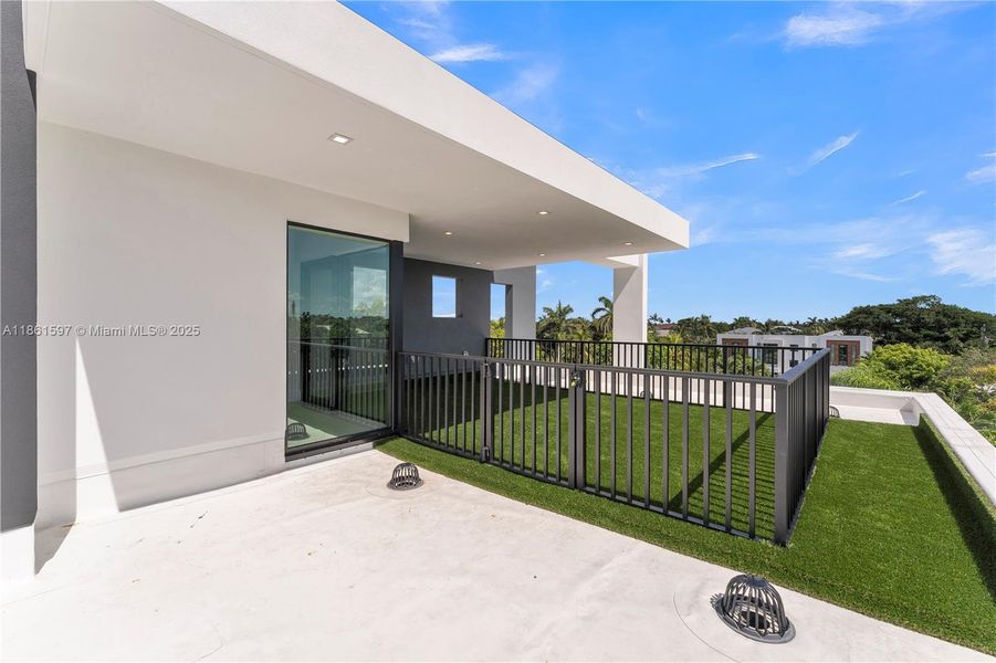 Image 45 of a home in .