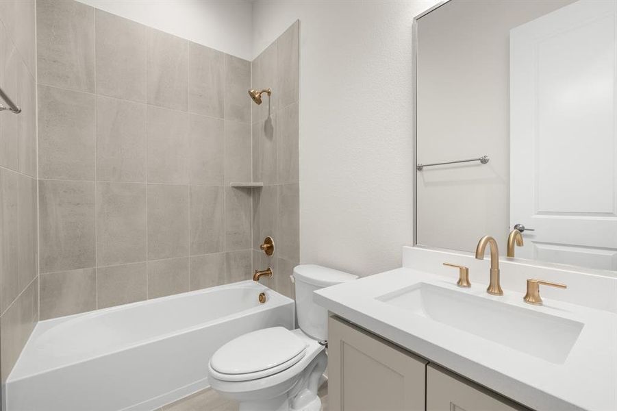 151 Talpin-  Bathroom-2