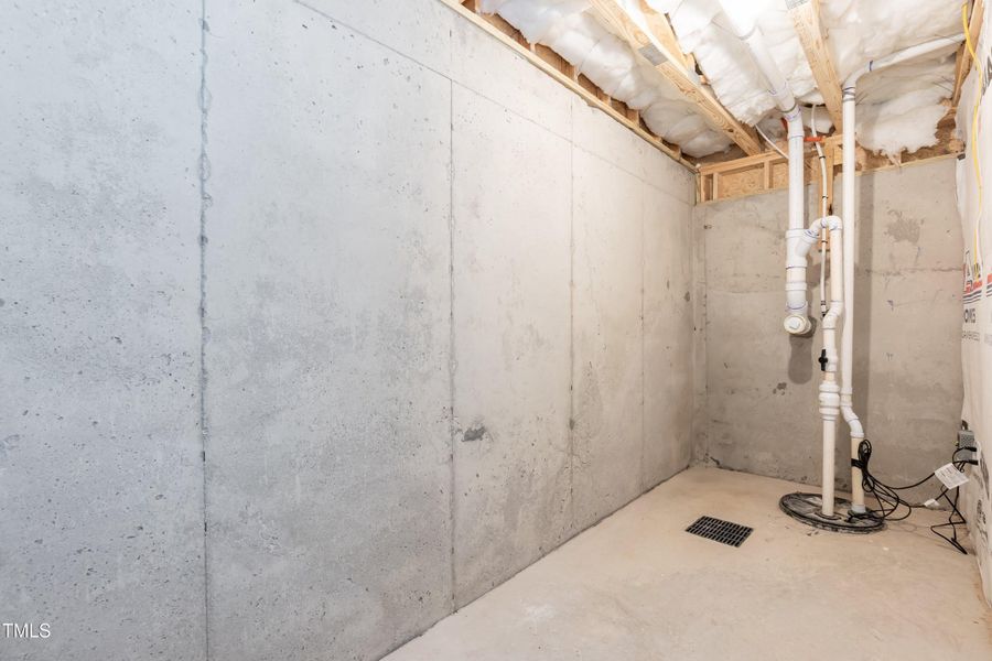 Storage 01 Storage 01