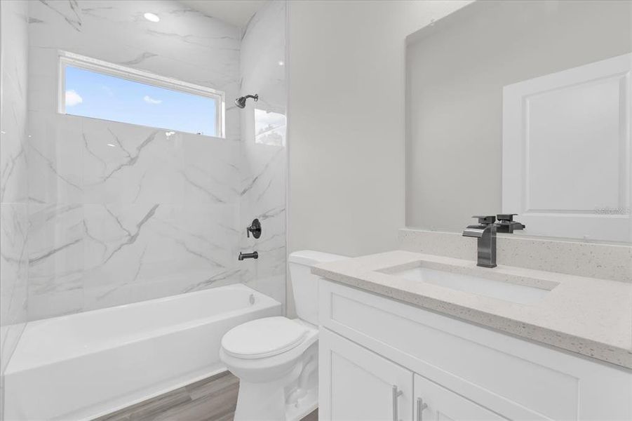 Furnished interior view inside a new home in , Ocala (Image 8).