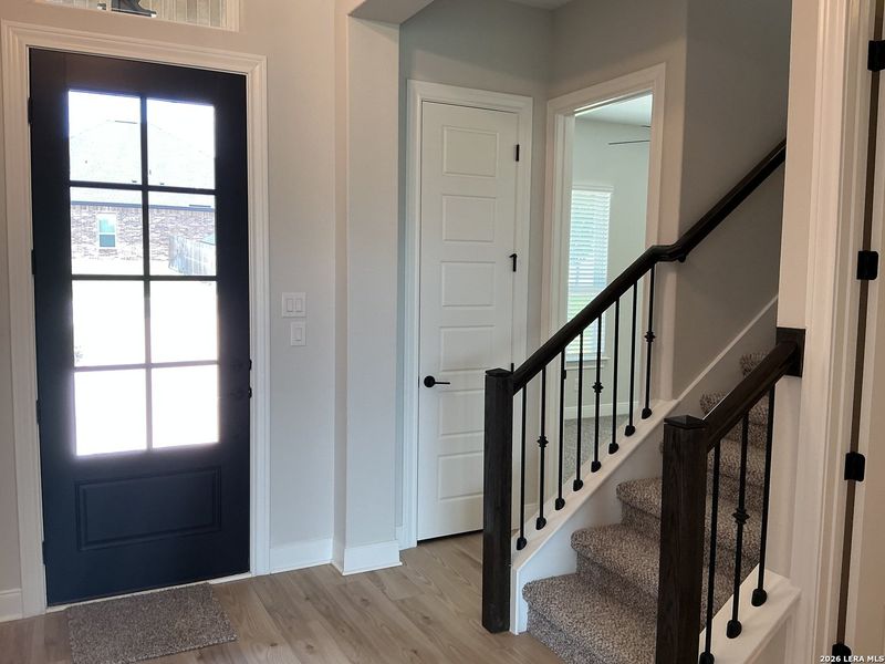 Spacious, unfurnished interior of a new home in Potranco West, Castroville (Image 14). Spacious, unfurnished interior of a new home in Potranco West, Castroville (Image 14).