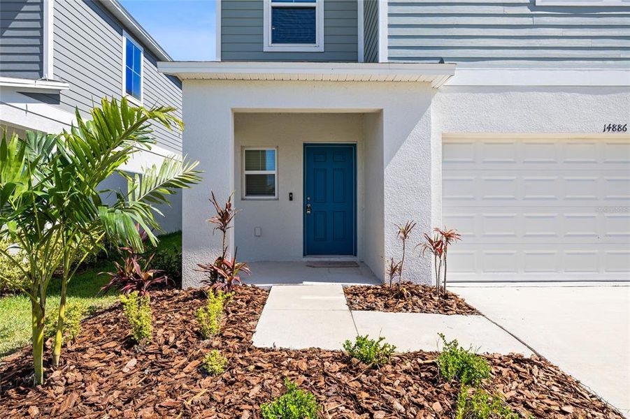 Exterior details and patio area of a home in New Home Communities Near Tampa, Ocala, and Orlando, Florida, Lithia (Image 4). Exterior details and patio area of a home in New Home Communities Near Tampa, Ocala, and Orlando, Florida, Lithia (Image 4).