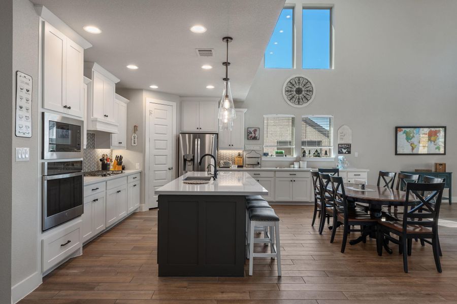 Furnished interior view inside a new home in 6 Creeks, Kyle (Image 31). Furnished interior view inside a new home in 6 Creeks, Kyle (Image 31).
