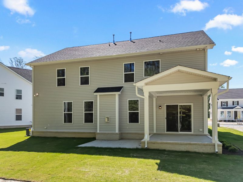 Representative exterior details of a home built from the The Azalea by Chesapeake Homes in The Farm at Neill's Creek, Lillington (Image 28).