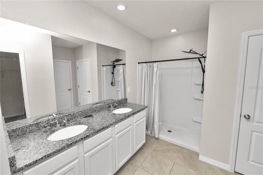 Furnished interior view inside a new home in Wind Meadows South, Bartow (Image 19). Furnished interior view inside a new home in Wind Meadows South, Bartow (Image 19).