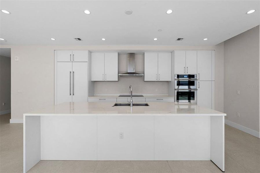 Furnished interior view inside a new home in , St. Petersburg (Image 9).