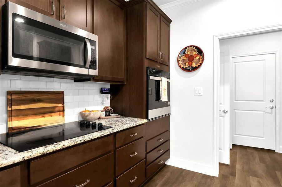Furnished interior view inside a new home in , Tyler (Image 19).