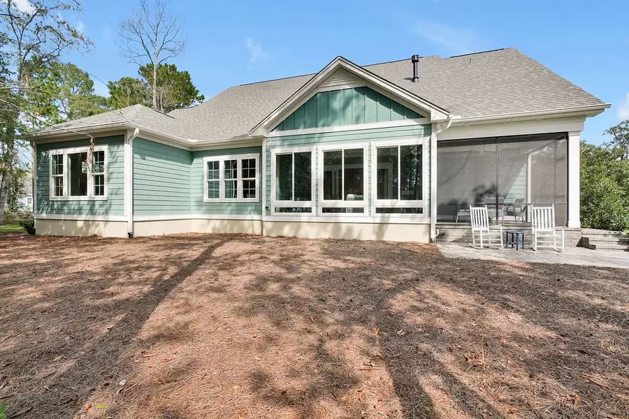 Image 27 of a home in The Bluffs On the Cape Fear.