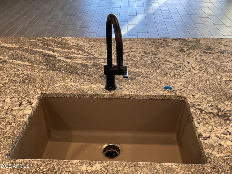 Lot 14 Kitchen d Lot 14 Kitchen d