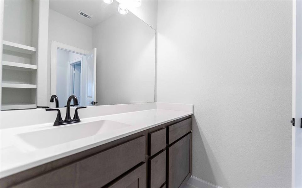 Furnished interior view inside a new home in Heath Golf & Yacht Club, Heath (Image 9).