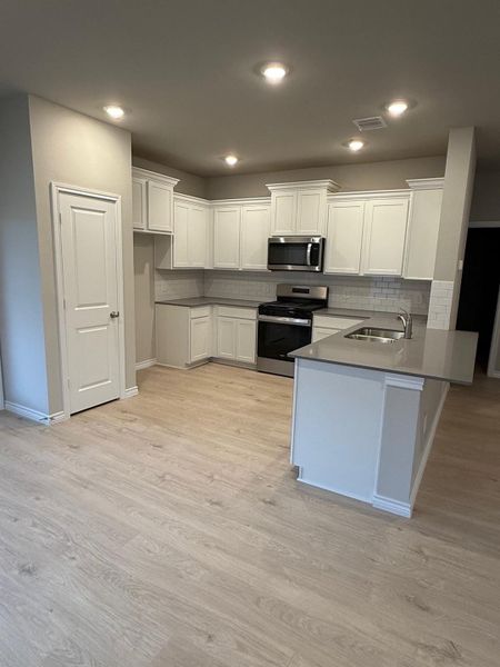 Image 8 of a home in Southern Pointe.