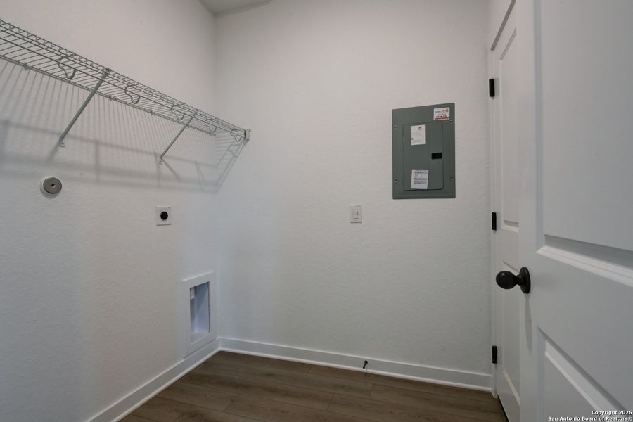 Spacious, unfurnished interior of a new home in The Heights at Saddlebrook Ranch 60's, Schertz (Image 27).