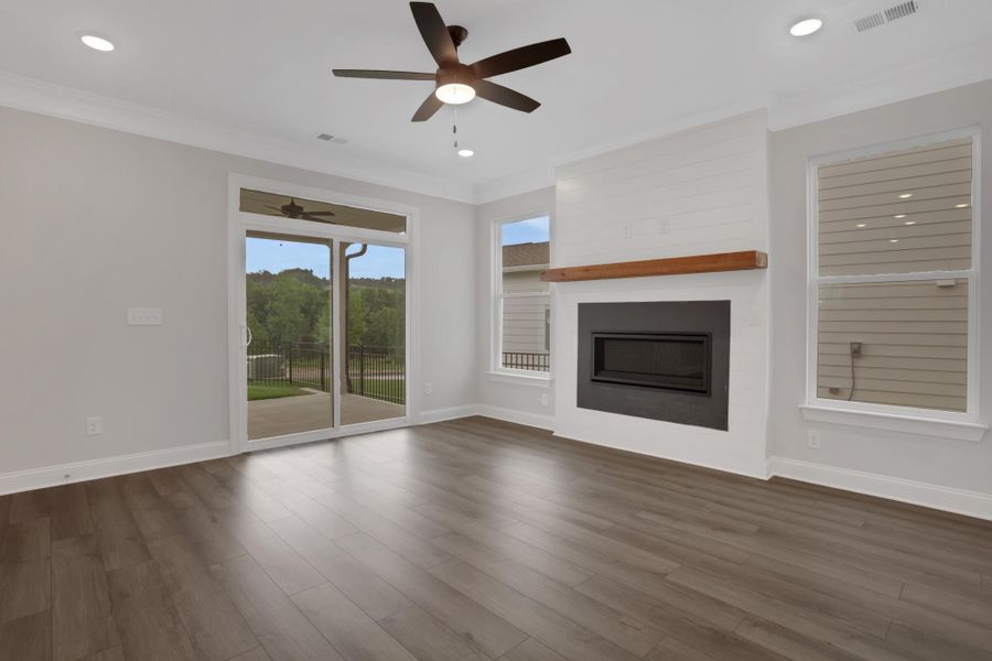 Spacious, unfurnished interior of a new home in Marble Tree, Ball Ground (Image 12).