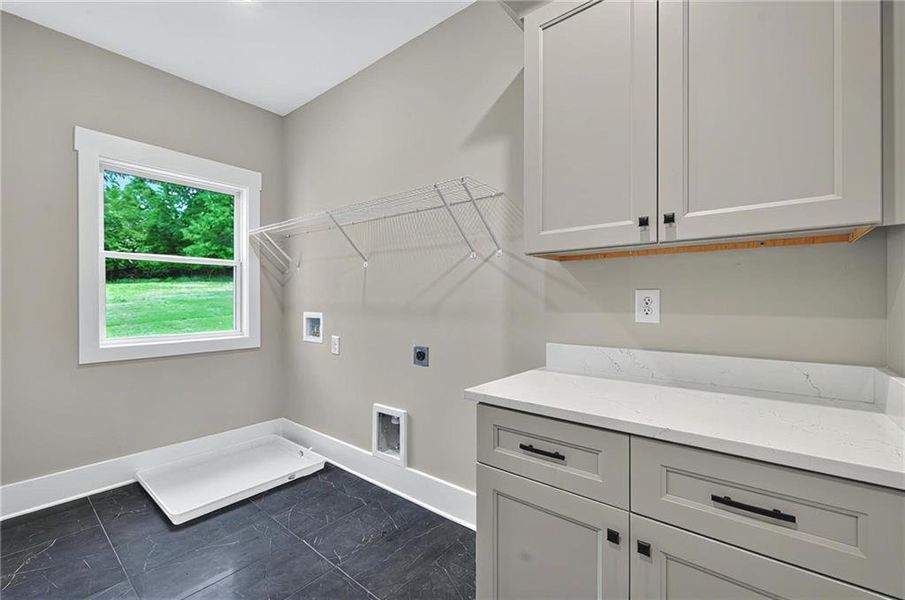 Furnished interior view inside a new home in SteepleChase, Hoschton (Image 6).