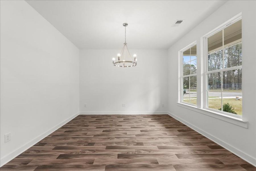 Spacious, unfurnished interior of a new home in , Statham (Image 15).