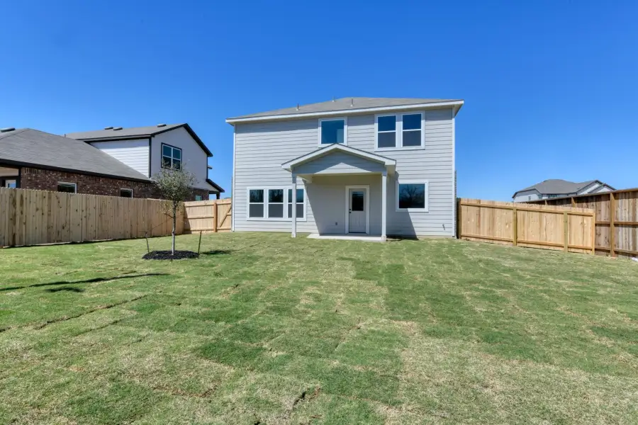 Representative exterior details of a home built from the Colton by Ashton Woods in Saddlebrook Ranch, Schertz (Image 3).