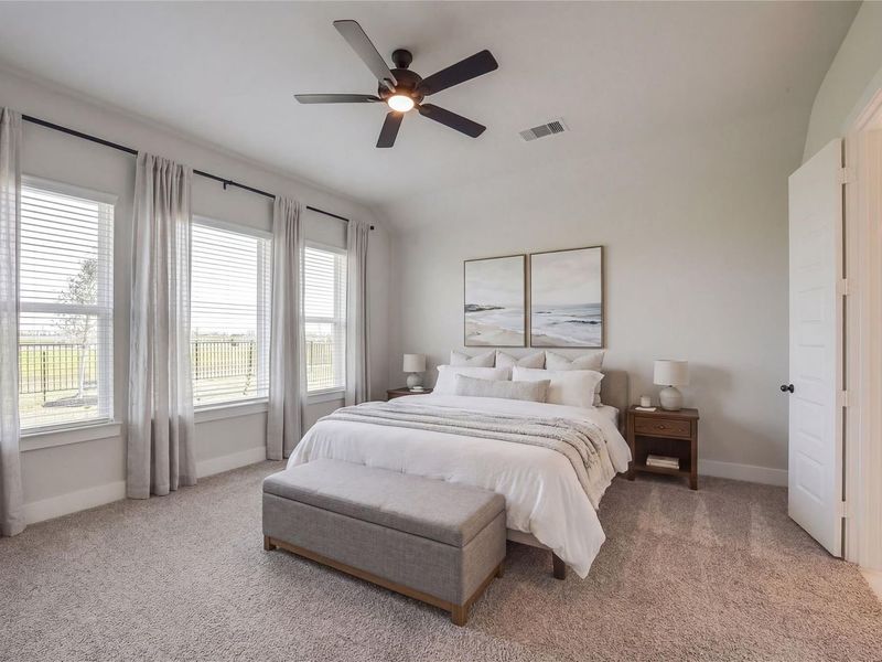 Furnished interior view inside a new home in Sierra Vista, Rosharon (Image 10).