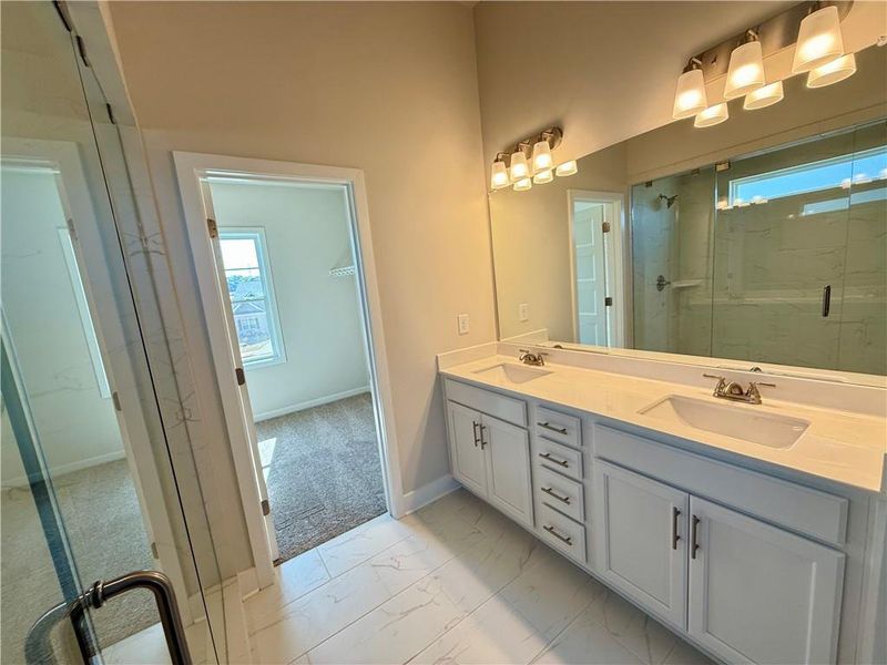 Furnished interior view inside a new home in Ponderosa Farms Estates, Gainesville (Image 12). Furnished interior view inside a new home in Ponderosa Farms Estates, Gainesville (Image 12).