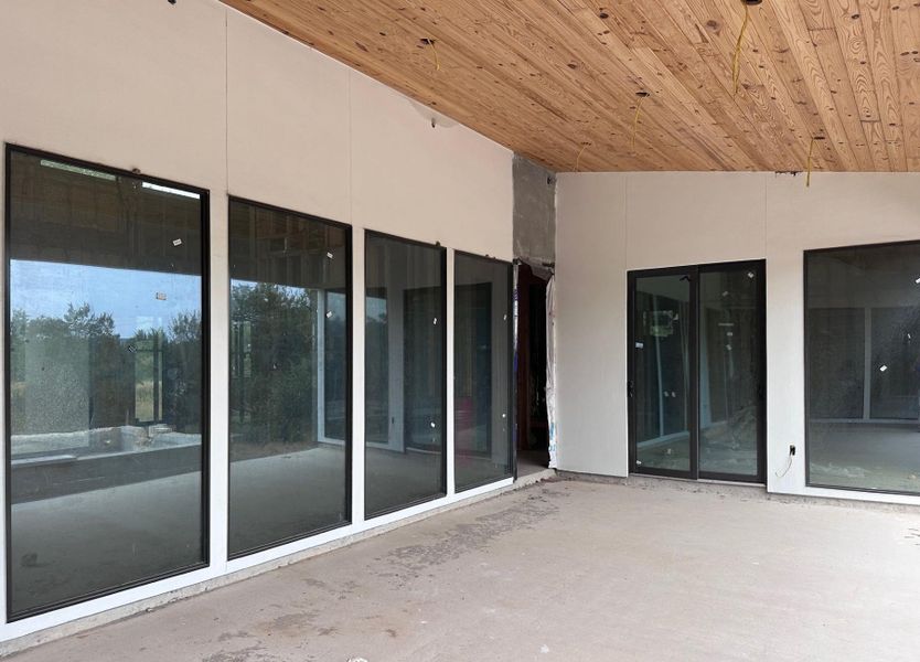 Exterior details and patio area of a home in Paradise On The Guadalupe, Canyon Lake (Image 5).