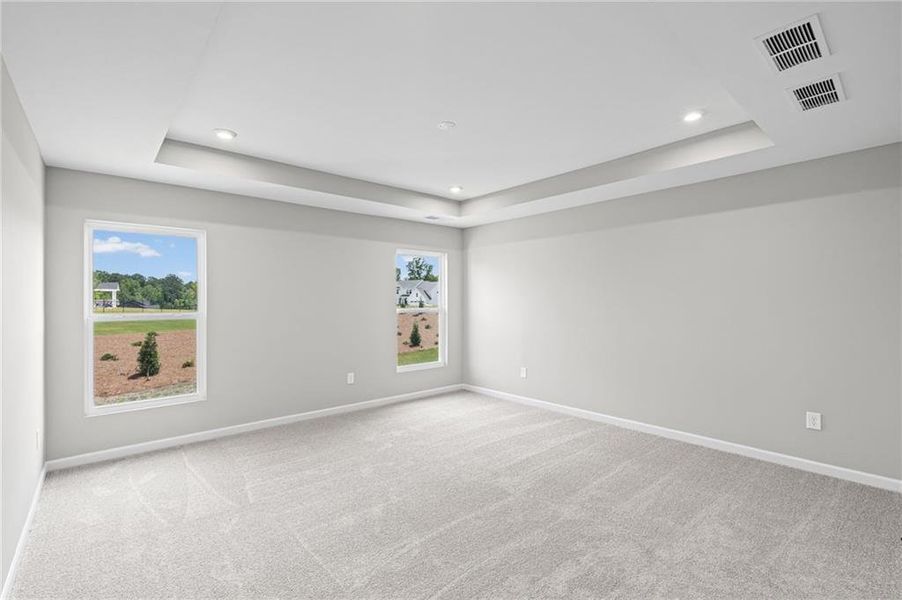Spacious, unfurnished interior of a new home in Twin Lakes, Hoschton (Image 15).