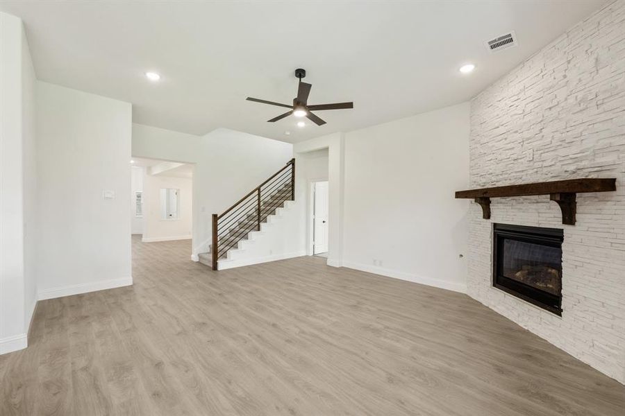 Spacious, unfurnished interior of a new home in Trees Farm, DeSoto (Image 22). Spacious, unfurnished interior of a new home in Trees Farm, DeSoto (Image 22).
