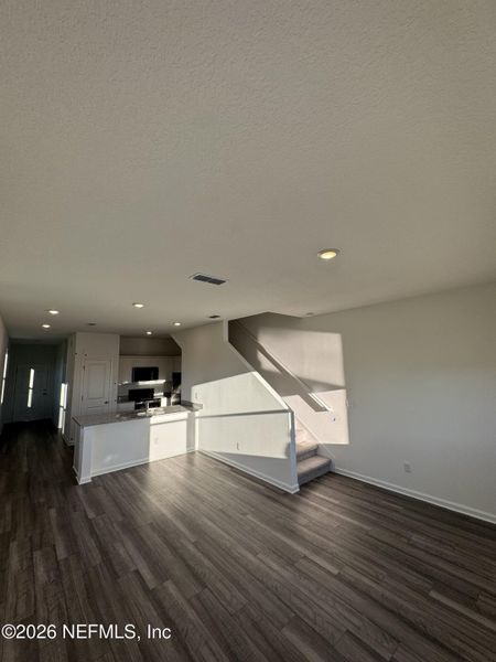 Image 5 of a home in .